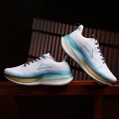 FLYING FURY-PLUS Sports Shoes for Men